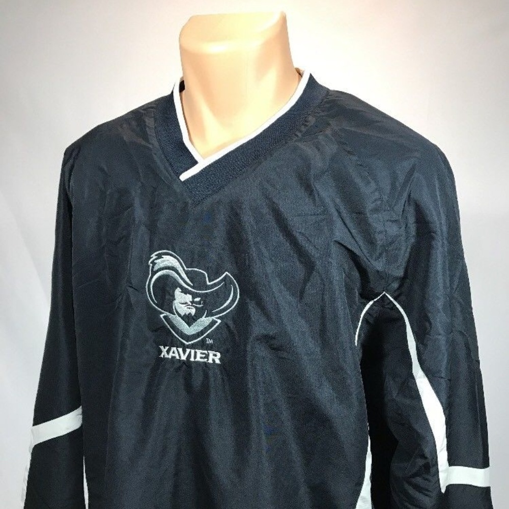 Xavier Musketeers Windbreaker Pullover Long Sleeve